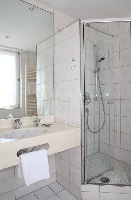 Hotel Zum Weissen Roessel Walldorf  Kamer foto