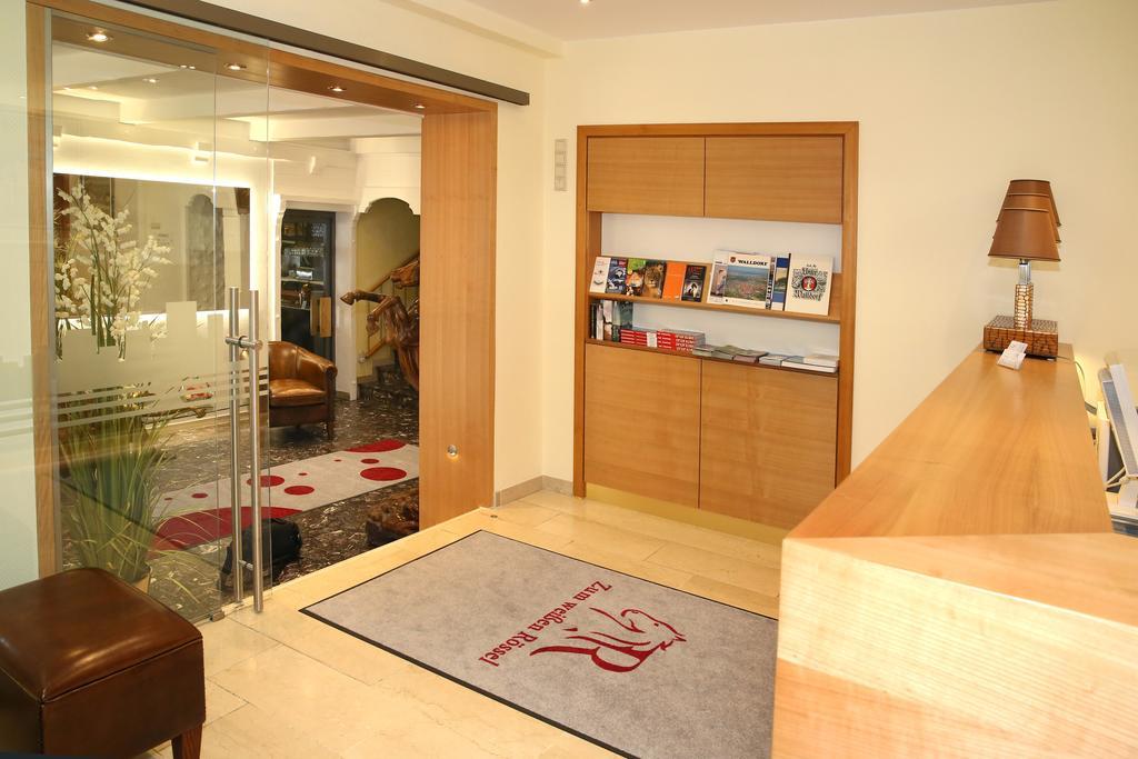 Hotel Zum Weissen Roessel Walldorf  Buitenkant foto